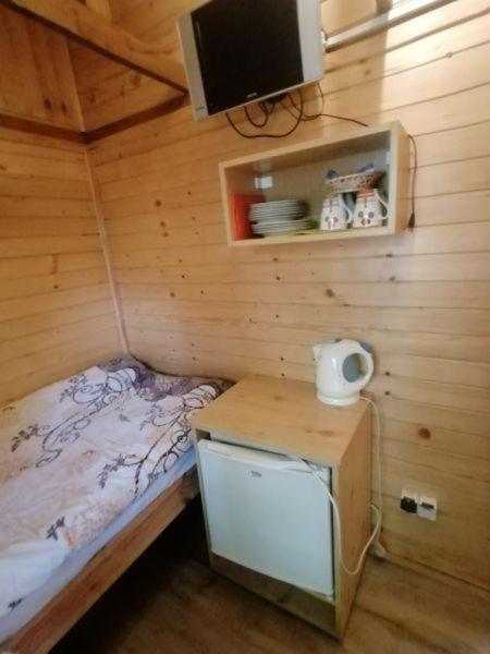 Gosciniec Grek Zorba - Pokoje I Domki 4 Osobowe - 16Km Od Zator Energylandia Inwałd Eksteriør billede